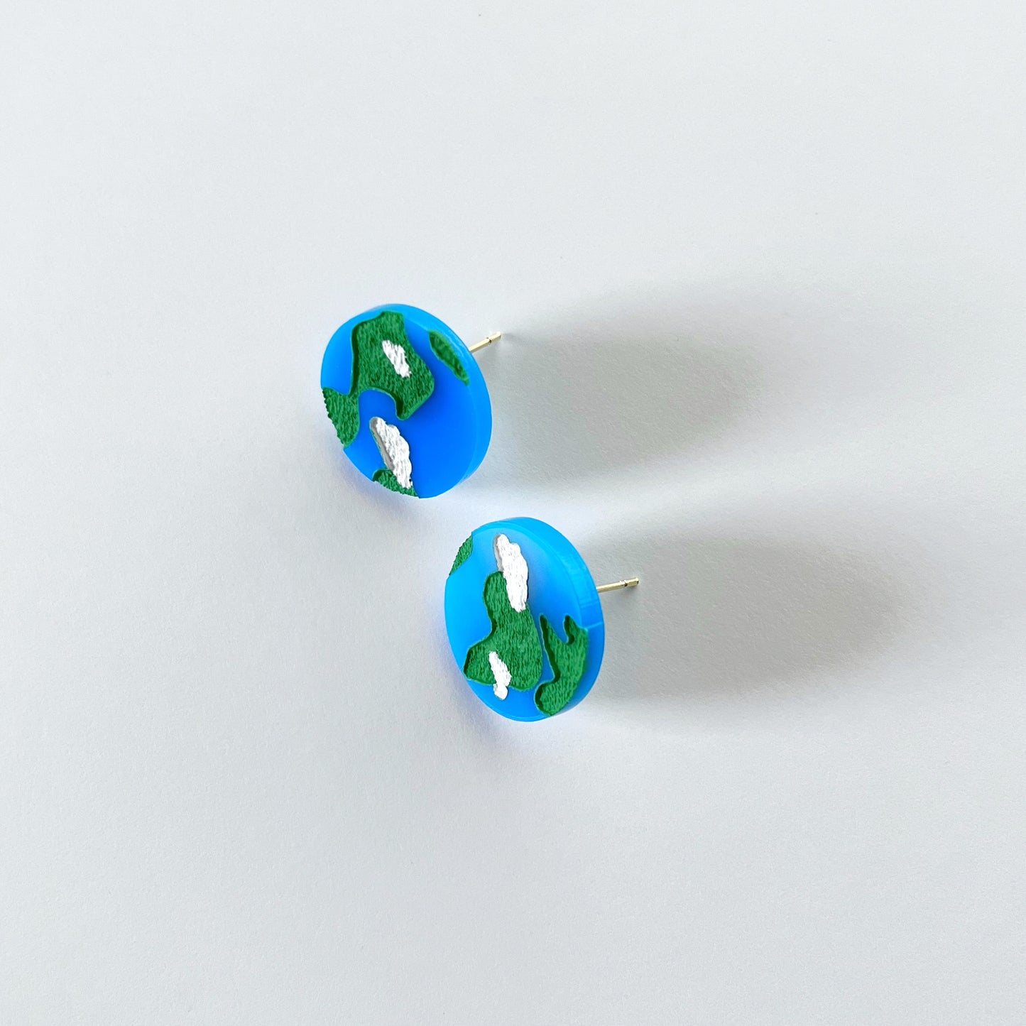Earth studs