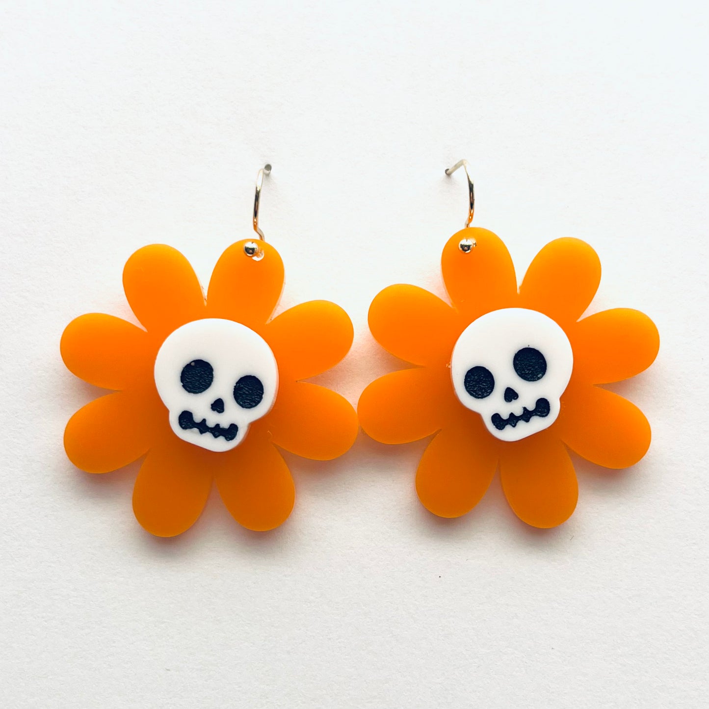 Groovy Skull Flower Dangle - orange