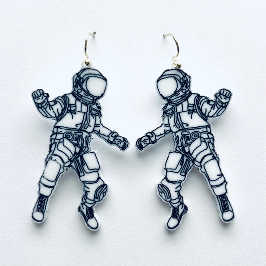 Astronaut Dangle